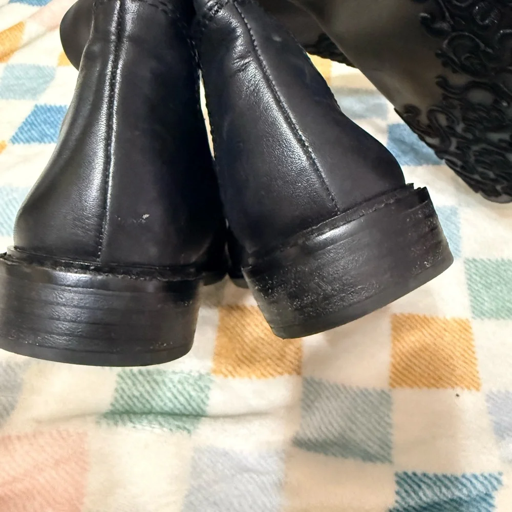 Gianni Bini Leather Boots - Picture 12 of 14